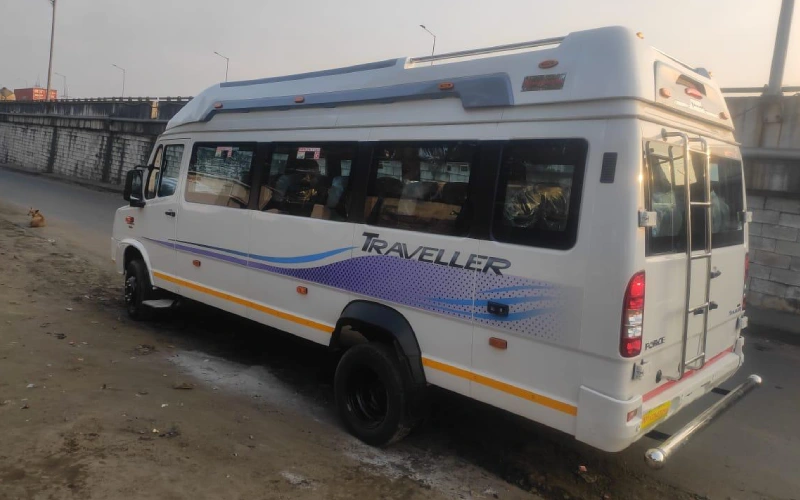 9 Seater Tempo Traveller Ranchi